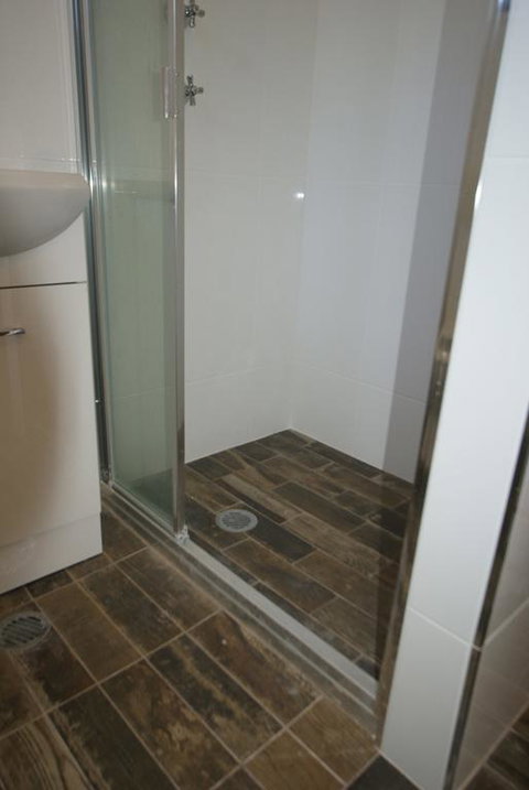 'Bay Dream' Upstairs Unit Three - Accommodation in Bendigo 3