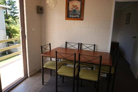 'Bay Dream' Upstairs Unit Three - Accommodation in Bendigo 1
