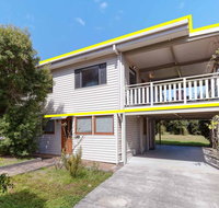 'Beach Break 1' 1/10 Lionel Street - upstairs unit with Aircon - Accommodation in Bendigo