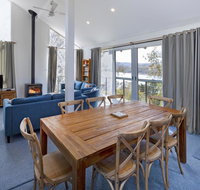 'Matilda' - Spacious  centrally located with great lake views - Accommodation in Bendigo