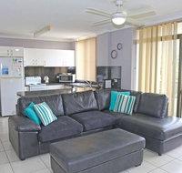 1 'The Commodore' 9-11 Donald St - Ground Floor Unit Close To Shops Cafe's And Marina - Accommodation in Bendigo