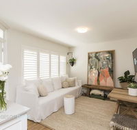1 Bdrm Manly Beachside Apt With Parking - Accommodation in Bendigo