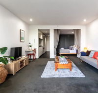 1 Bedroom Apartment in Prahran with Balcony - Accommodation in Bendigo
