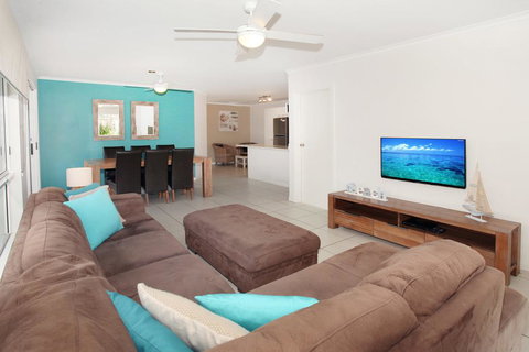 1/882 David Low Way Marcoola - 500 Bond, Linen Included, Pet Friendly - Accommodation in Bendigo 3