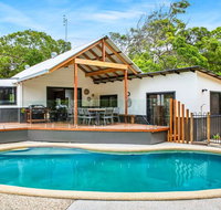 11 Naiad Court - Rainbow Shores Fantastic Family Retreat Swimming Pool 200m to beach Free Wi-Fi - Accommodation in Bendigo