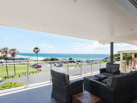 12 Cliff Road - Accommodation in Bendigo 1