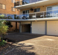 13 'Parkview' 11-13 Catalina Close - great location unit with a locked garage - Accommodation in Bendigo