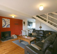 14 Cobbon Crescent Jindabyne - Accommodation in Bendigo