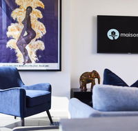 2 Bdrm 2 bthrm Apt with Balcony Views Pool and Gym