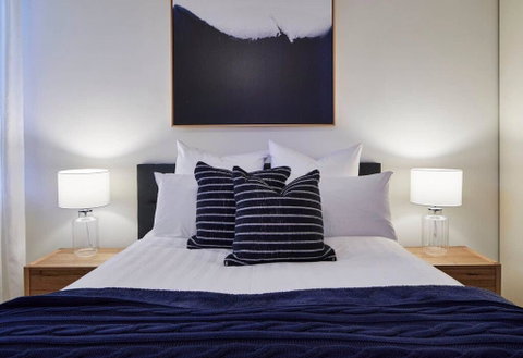 2 Bdrm South Yarra Apt With Balcony And Parking - Accommodation in Bendigo 3
