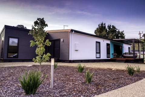 2 Minutes By Bike - Bright, VIC - Accommodation in Bendigo 0