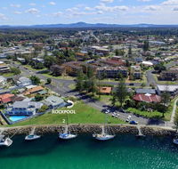 2 Rockpool Road - Accommodation in Bendigo
