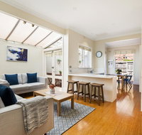 2-Bed House With Patio Near Bars and Restaurants - Accommodation in Bendigo