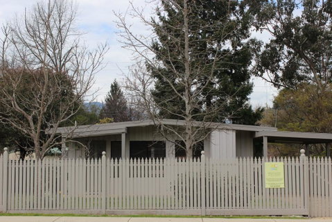 20 Toorak Rd, Bright - Accommodation in Bendigo 0