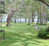 23 'Bay Parklands' 2 Gowrie Avenue - Little Beach air con Pool  tennis court - Accommodation in Bendigo