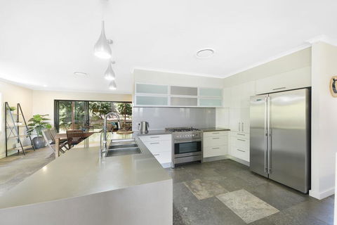 250 David Low Way, Peregian Beach - Accommodation in Bendigo 1