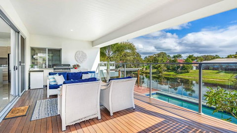 Cabarita Reef House - Pool, Lake, Beach & AC! - Accommodation in Bendigo 4