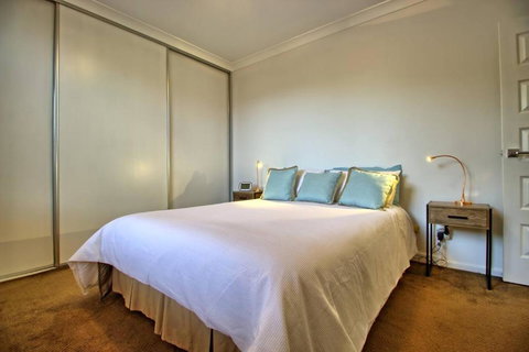 Calvary Corner - Contemporary 2 Bdrm North Adelaide - Accommodation in Bendigo 4