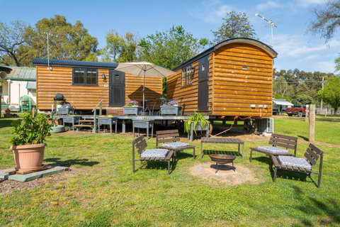 Camp Crusty Eldorado - Accommodation in Bendigo 1