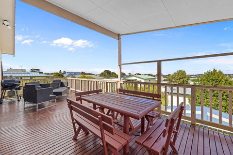 Cape Irvine - Accommodation in Bendigo 0