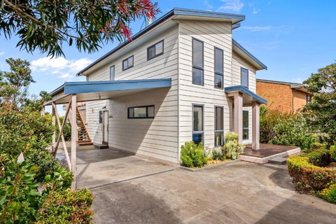 Cape Irvine - Accommodation in Bendigo 1