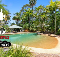 3BR Beach Escape AC Pool Tennis Wine Coffee Netflix - Accommodation in Bendigo