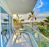 3br Broadbeach Lakefront Apartment - Accommodation in Bendigo