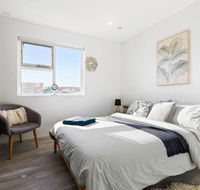 A Bright  Comfy Beach Studio 5min walk to Bondi Beach - Accommodation in Bendigo