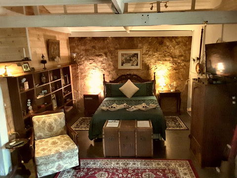 A La Folly - Accommodation in Bendigo 0