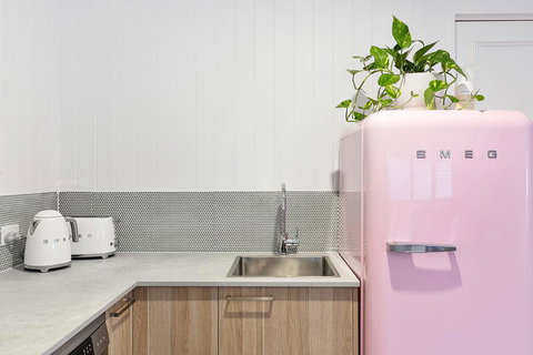 A PERFECT STAY - Sunset Beach - Accommodation in Bendigo 3