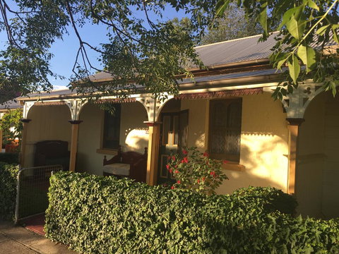 A Settlers Cottage Accommodation Bathurst CBD - Accommodation in Bendigo 2