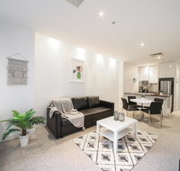 A Spacious  Central 2BR Apt Near Flinders Station - Accommodation in Bendigo