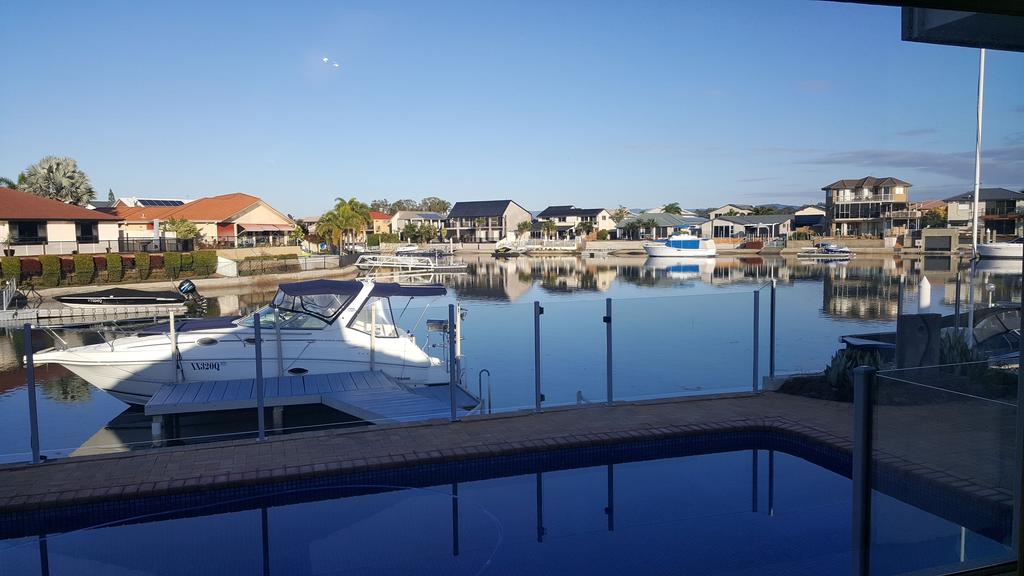 Paradise Point QLD Accommodation in Bendigo