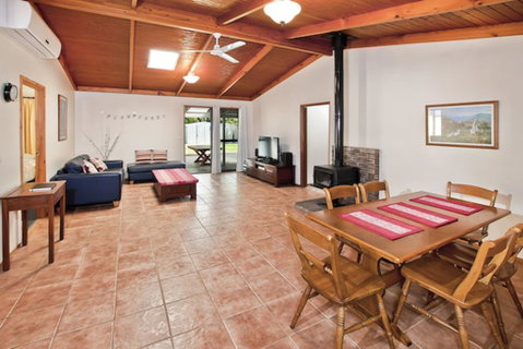 Abbey Beach Shack - Accommodation in Bendigo 1