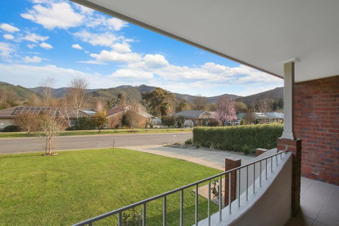 Abbey Rose - Bright, VIC - Accommodation in Bendigo 0
