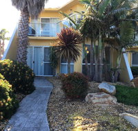 Abel Tasman on Esplanade - Accommodation in Bendigo