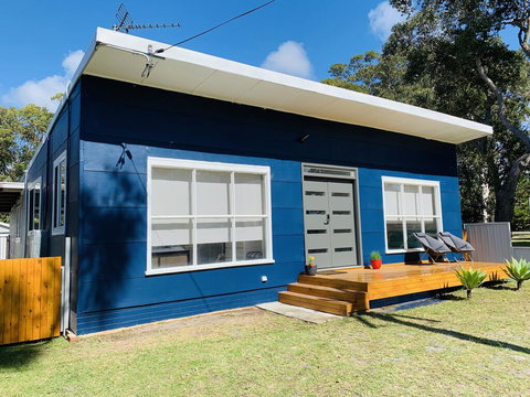 Abode Callala Beach Jervis Bay - 100m To Beach! - Accommodation in Bendigo 0