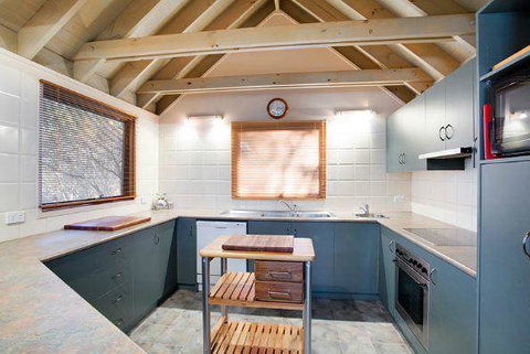 Absinthe - Accommodation in Bendigo 3