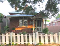 Acacia Cottage on Peel Bathurst