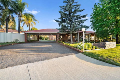 Econo Lodge Border Gateway Wodonga - Accommodation in Bendigo 1
