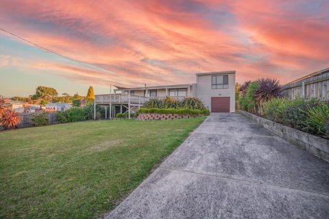Dune Views - Accommodation in Bendigo 1