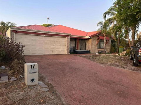 Double Room Share Bathroom And Kitchen - Accommodation in Bendigo 0