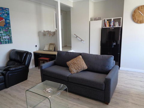 Erwins Lagoon Retreat - Accommodation in Bendigo 2