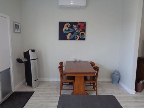 Erwins Lagoon Retreat - Accommodation in Bendigo 4
