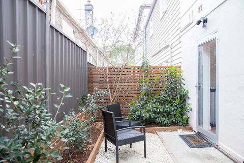 Esperanza Gardens - A Stylish Victorian Studio - Accommodation in Bendigo 4