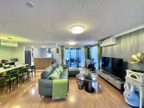 Equitice Spring Moonlight Villa - Accommodation in Bendigo 0