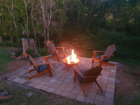 Fiery, Cozy Starry Nights - Farm Stay! - Accommodation in Bendigo 4