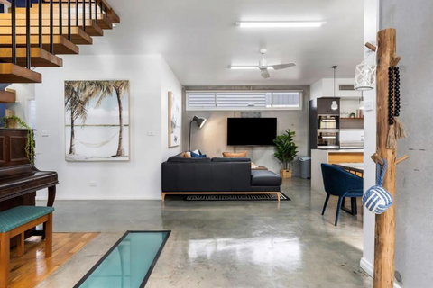 Exquisite Beachside Mansion - Accommodation in Bendigo 4