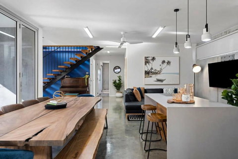 Exquisite Beachside Mansion - Accommodation in Bendigo 1