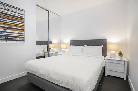 Fabulous 1-Bed With Pool And Private Courtyard - Accommodation in Bendigo 1